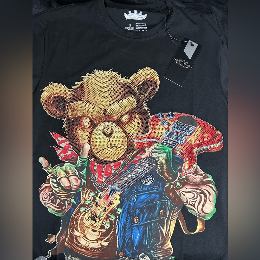 NWT- Heads or Tails Men's Guitar Bear/Metal Bear Rhinestone  T-Shirt